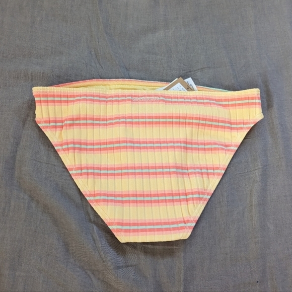 Billabong Sun Chaser Bikini Square Tank Top Low Rider Bottoms - Picture 8 of 12